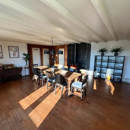 Spacious With Sauna, Cleaning Included Сasa de vacaciones